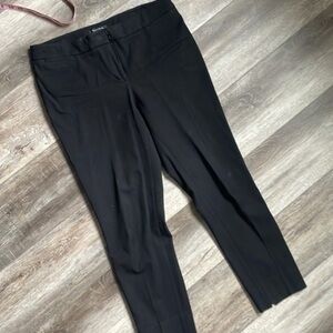White house black market pants size 6 career basic black slacks trousers